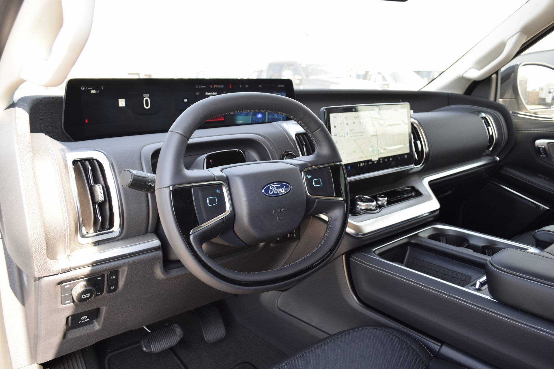 2025 Ford Expedition Platinum photo 14