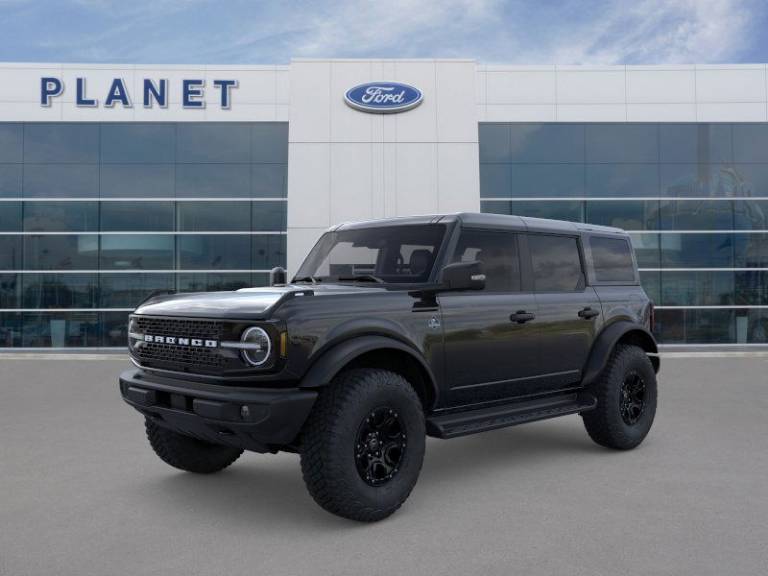 2025 Ford Bronco Outer Banks 4 Door 4X4