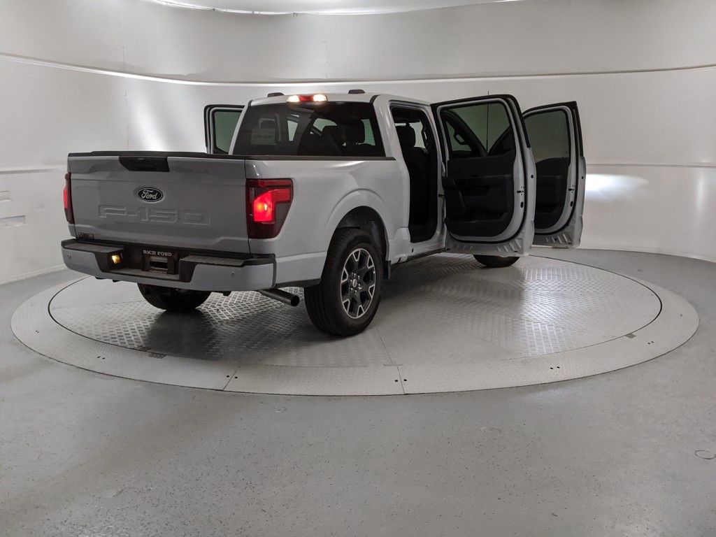 2025 Ford F-150 STX photo 3