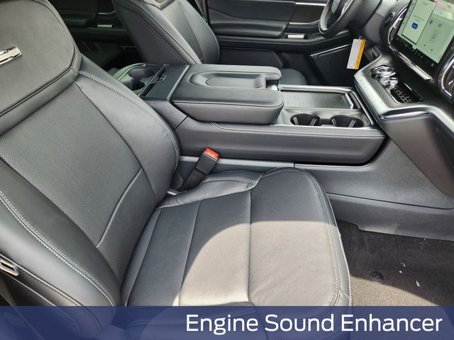 2025 Ford Expedition Platinum photo 7