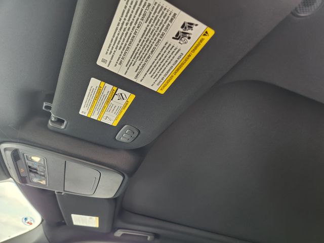 2025 Ford Expedition Platinum photo 17