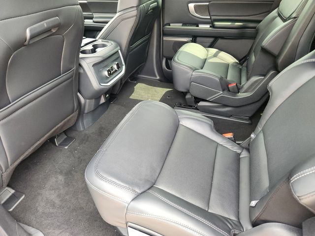 2025 Ford Expedition Platinum photo 21