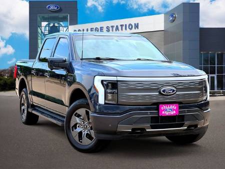 2022 Ford F-150 Lightning LARIAT