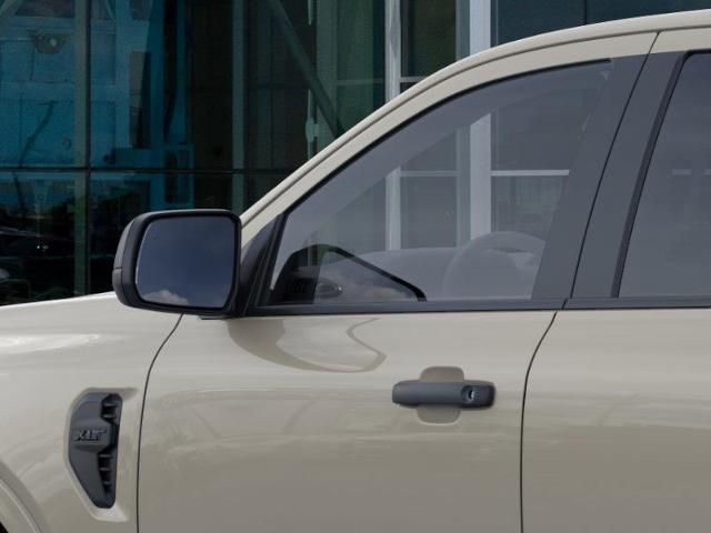 2025 Ford Ranger XLT photo 17