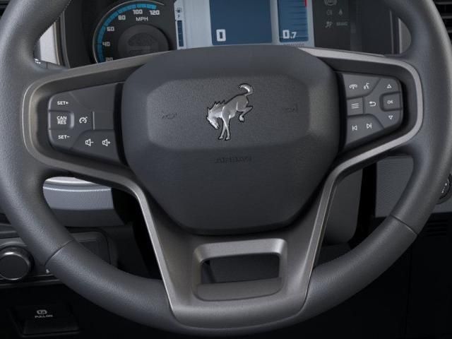 2025 Ford Bronco Base photo 14