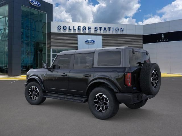 2025 Ford Bronco Outer Banks photo 4