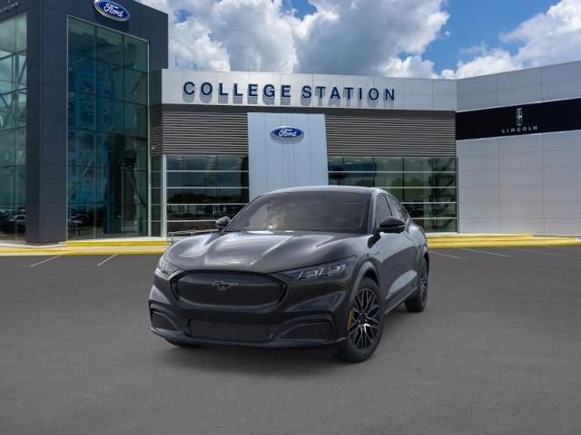 2025 Ford Mustang Mach-E Premium photo 2