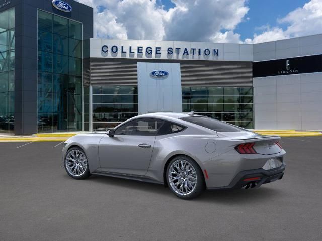 2025 Ford Mustang GT Premium photo 4