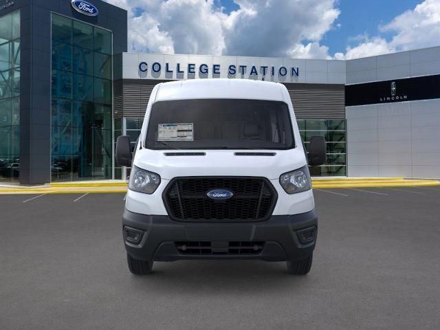 2025 Ford Transit photo 4