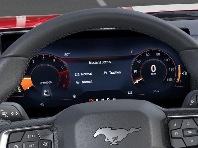 2025 Ford Mustang photo 13