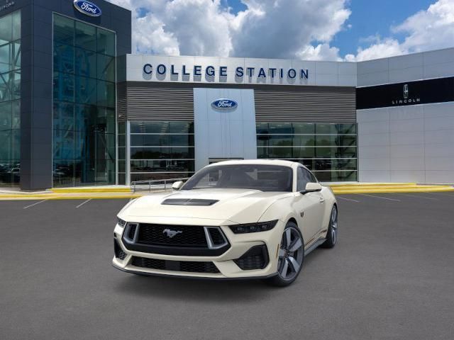 2025 Ford Mustang GT Premium photo 2