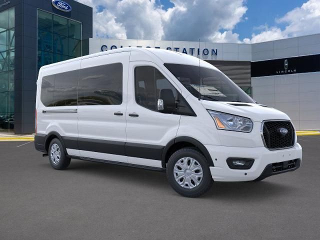 2025 Ford Transit photo 6