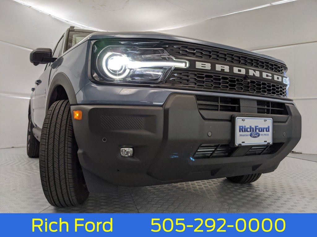 2025 Ford Bronco Sport Outer Banks photo 24