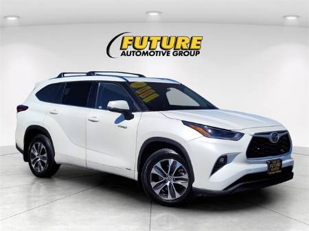 2021 Toyota Highlander Hybrid XLE