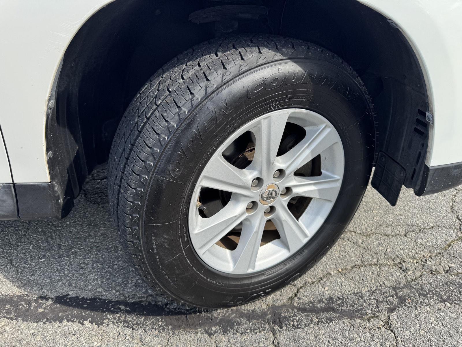 2013 Toyota Highlander Base Plus photo 26
