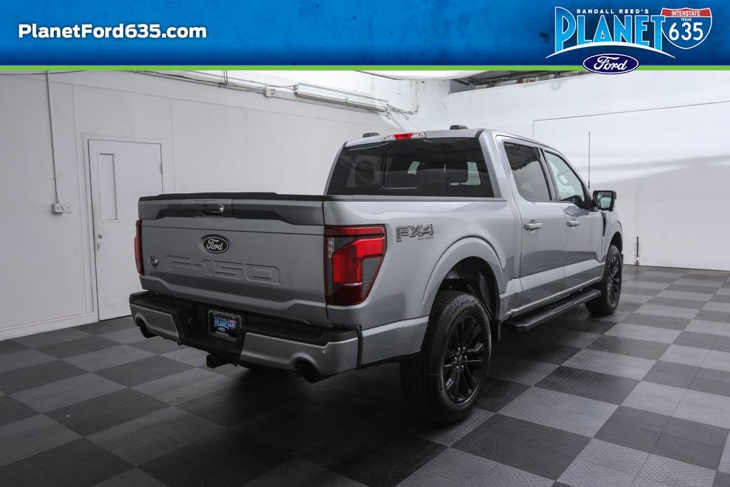 2025 Ford F-150 XLT photo 2