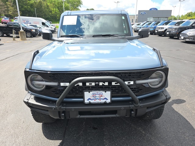 2023 Ford Bronco Wildtrak photo 2