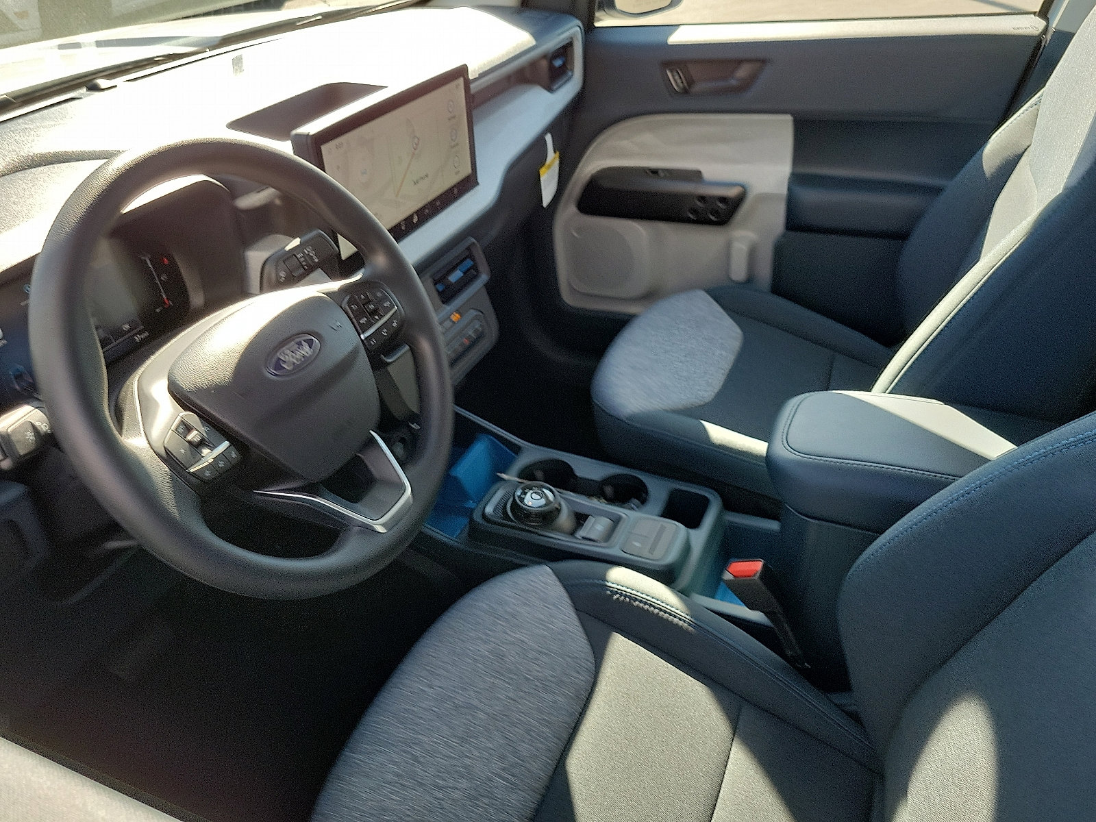 2025 Ford Maverick XLT photo 3