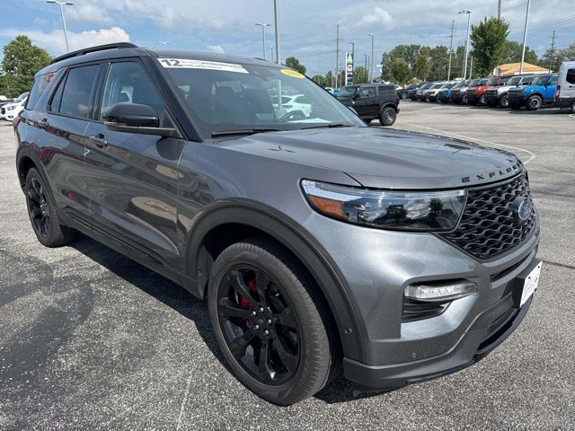 2024 Ford Explorer ST photo 4