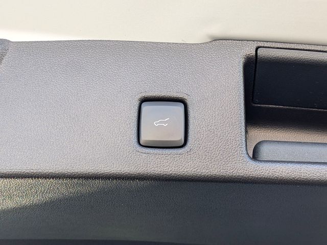 2025 Ford Escape ST-Line photo 24
