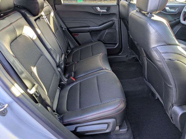 2025 Ford Escape ST-Line photo 25