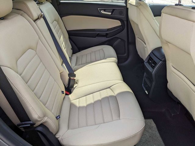 2024 Ford Edge SE photo 21