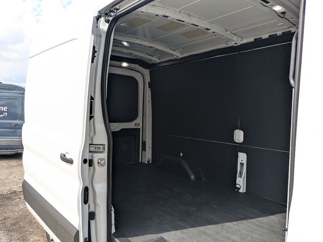 2025 Ford Transit photo 24