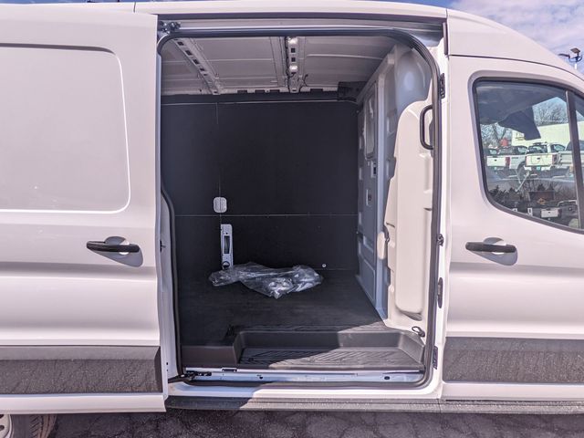 2025 Ford Transit photo 19