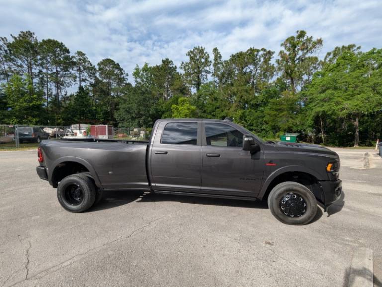 2024 RAM 3500 Limited