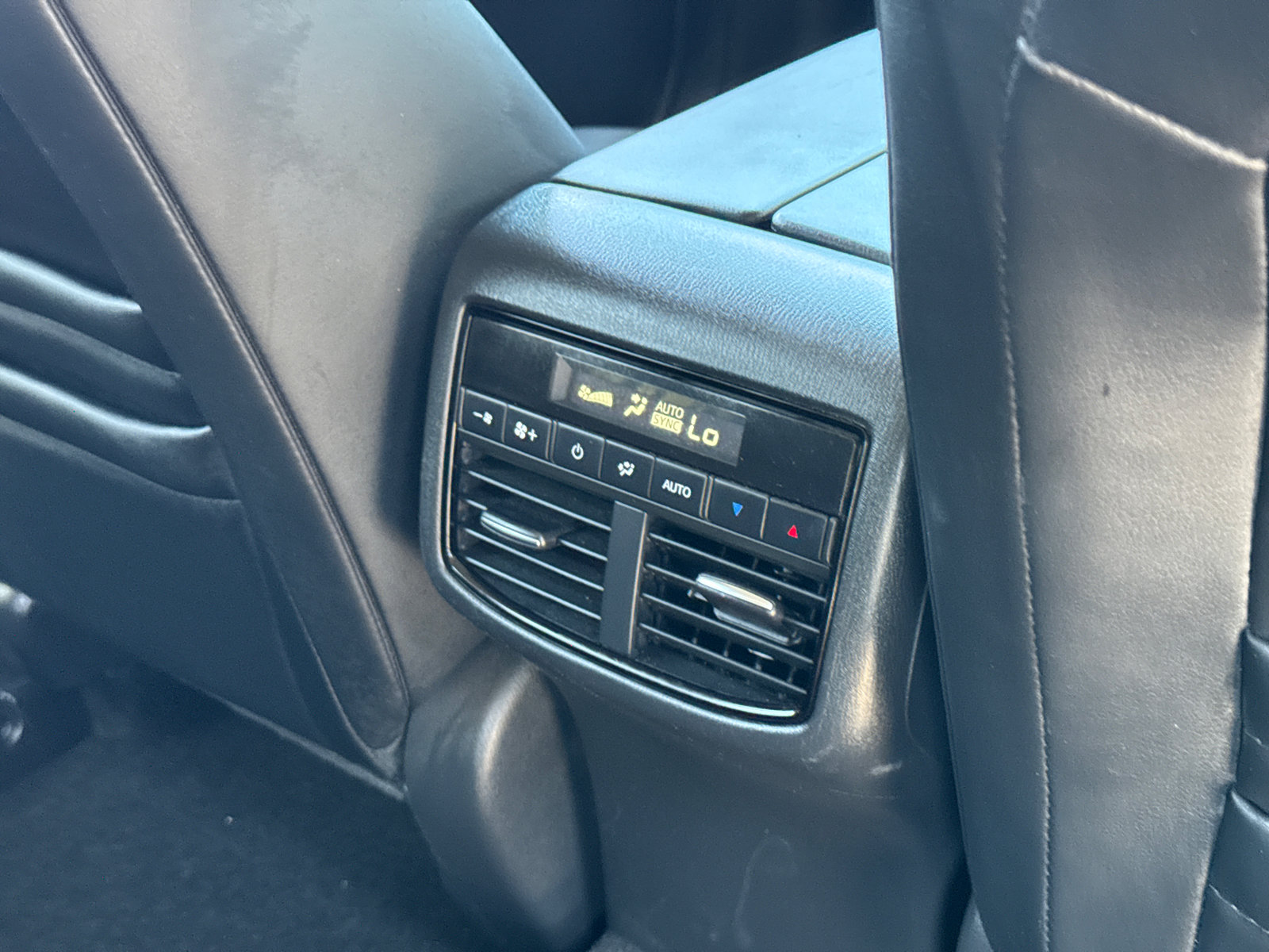 2021 Mazda CX-9 Touring photo 19