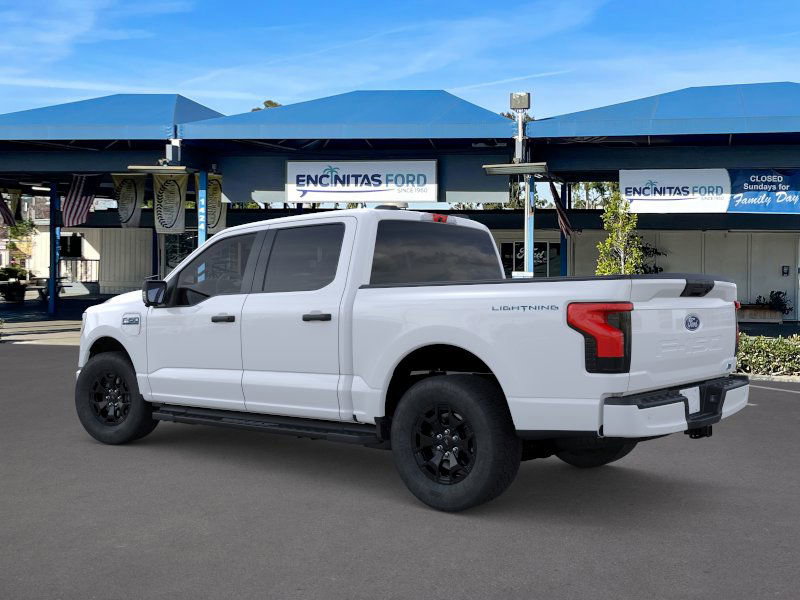 2025 Ford F-150 Lightning XLT photo 4