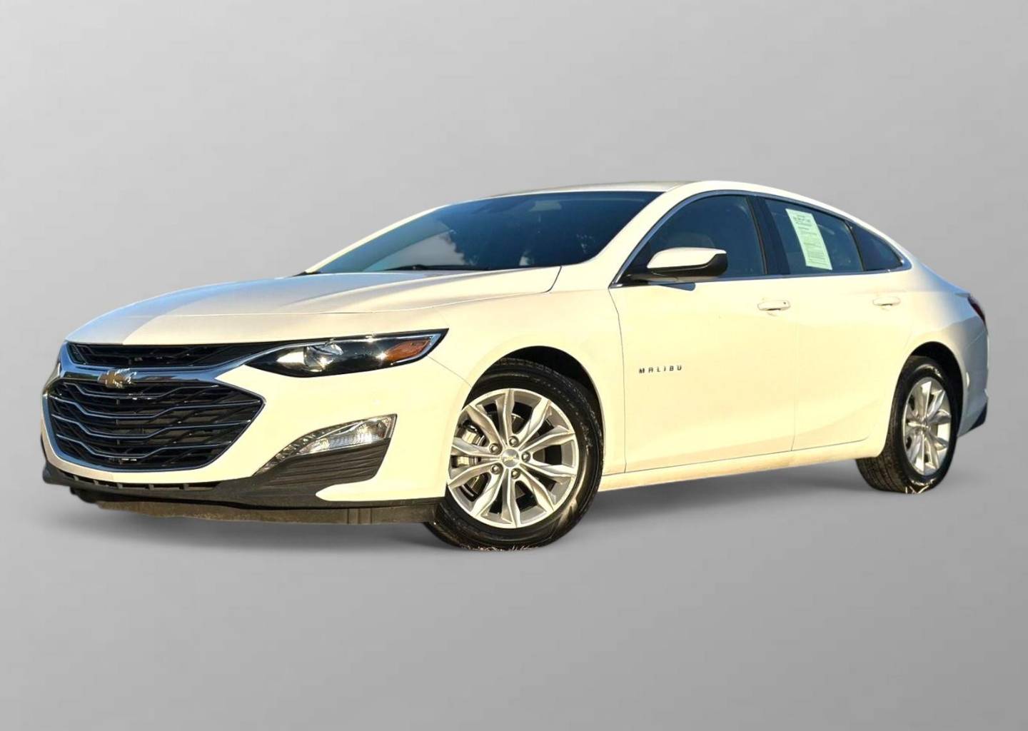Used 2024 Chevrolet Malibu 1LT with VIN 1G1ZD5ST2RF178818 for sale in Kansas City