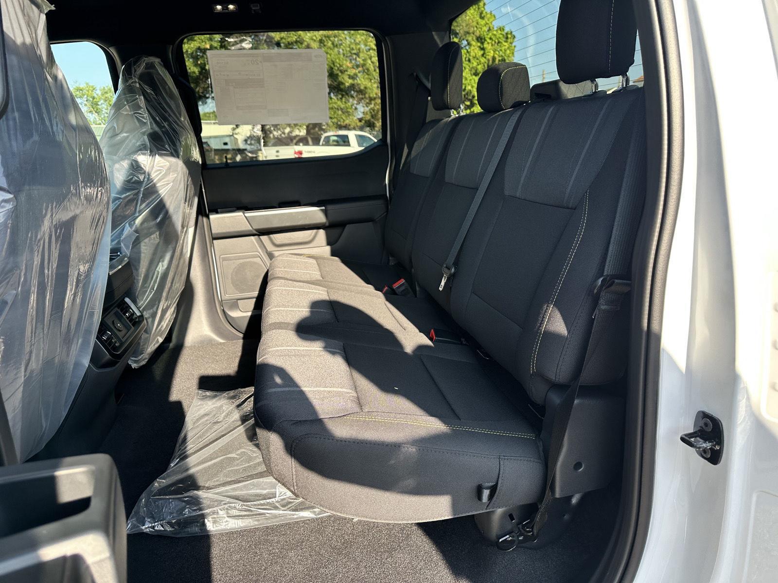 2025 Ford F-150 STX photo 14