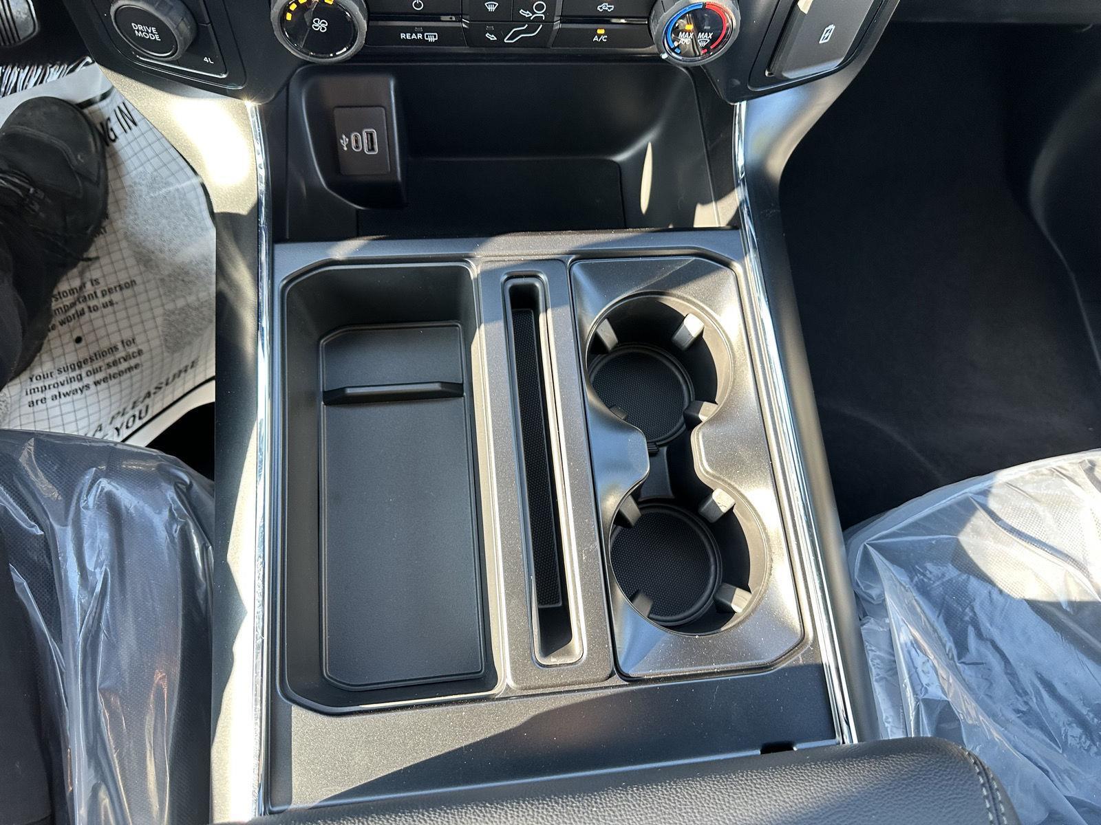 2025 Ford F-150 STX photo 29