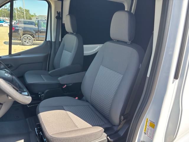 2025 Ford Transit Cargo Van photo 8