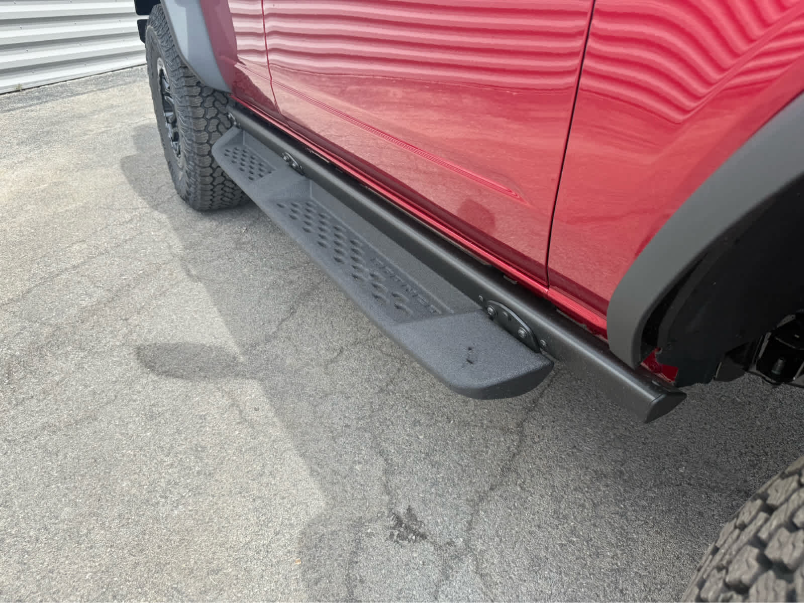 2025 Ford Bronco Big Bend photo 2