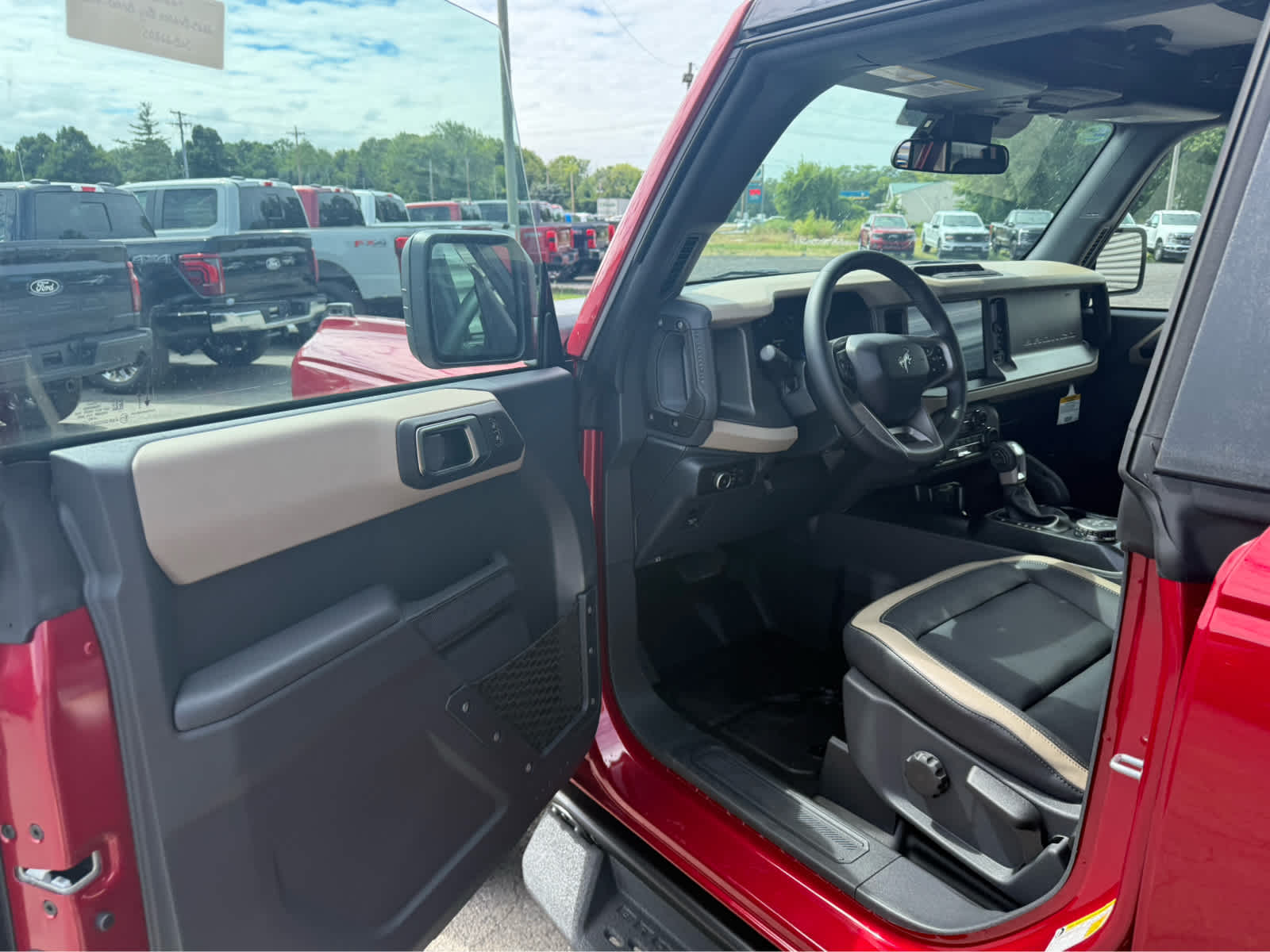 2025 Ford Bronco Big Bend photo 4