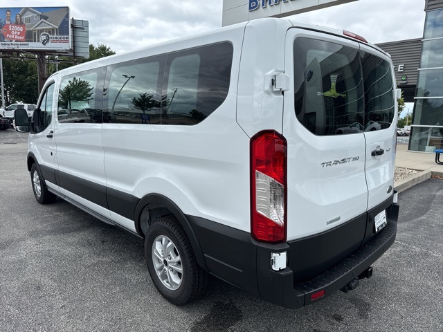 2025 Ford Transit Passenger XLT photo 6