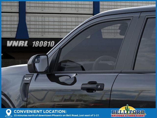 2025 Ford Maverick XLT photo 2