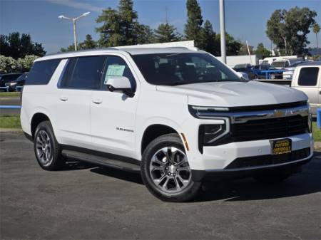 2025 Chevrolet Suburban LS