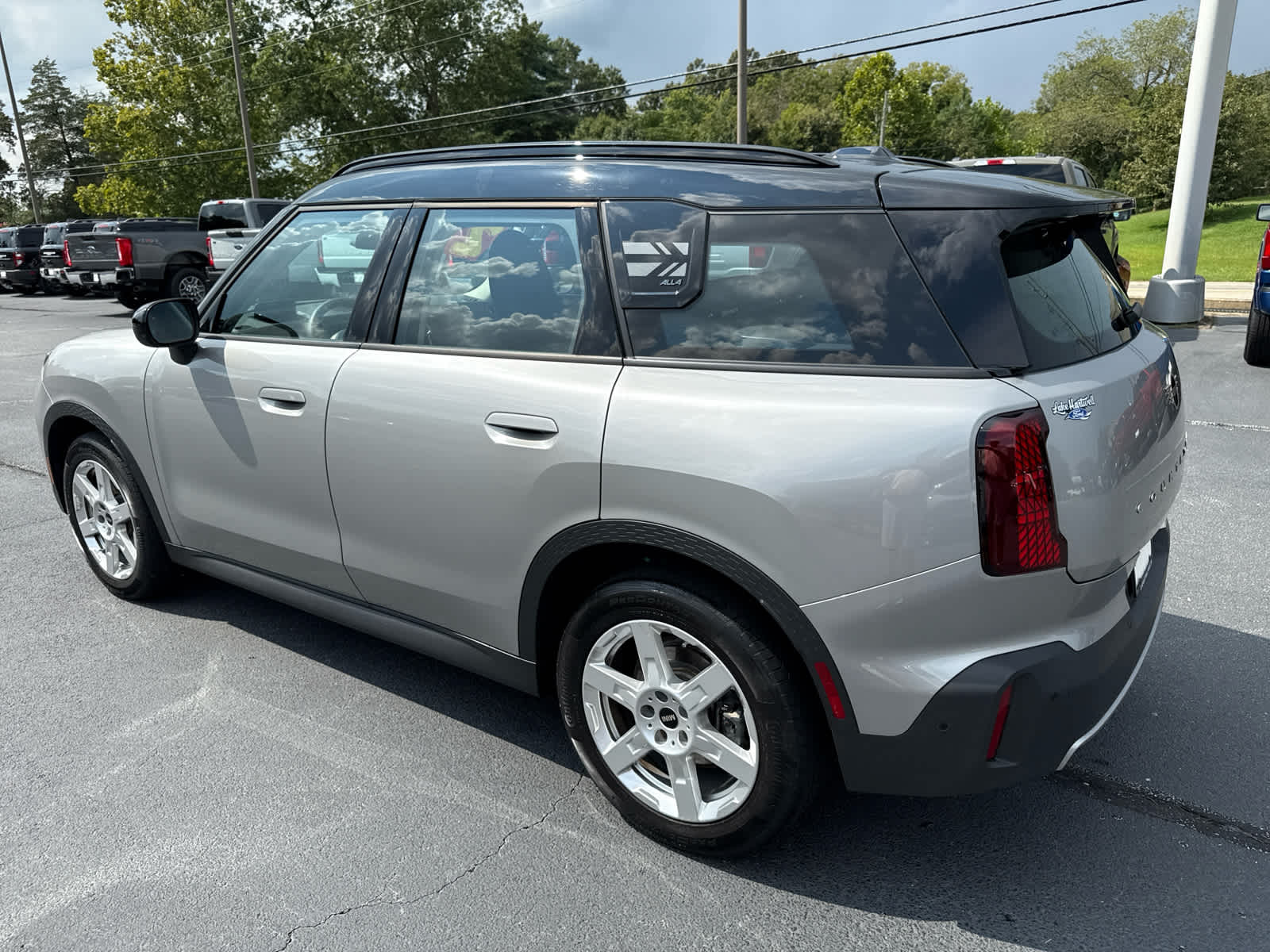 2025 Mini Countryman S photo 3