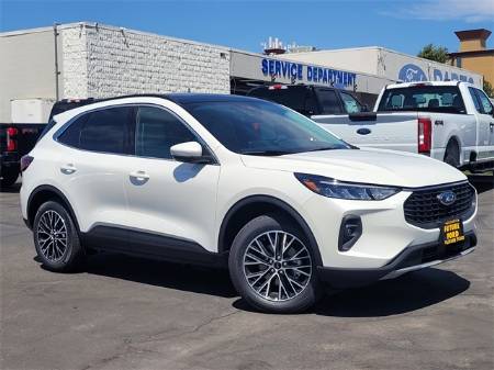 2025 Ford Escape Plug-In Hybrid Base
