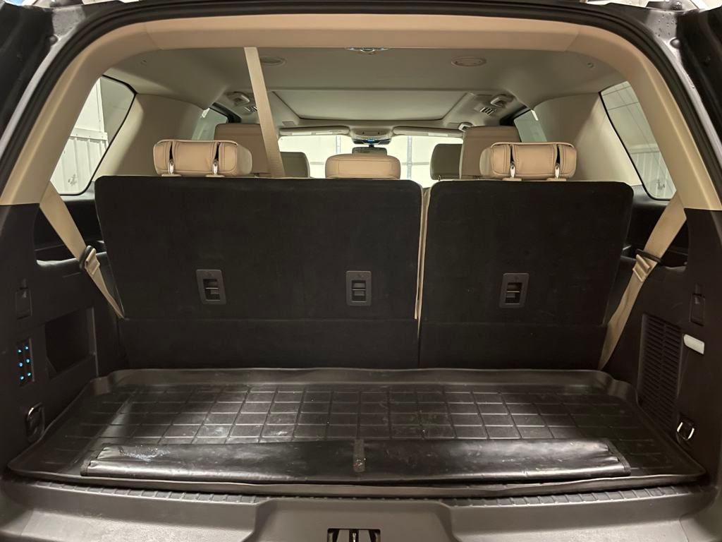 2023 Ford Expedition Platinum photo 21