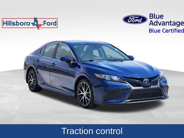 2023 Toyota Camry SE photo 3