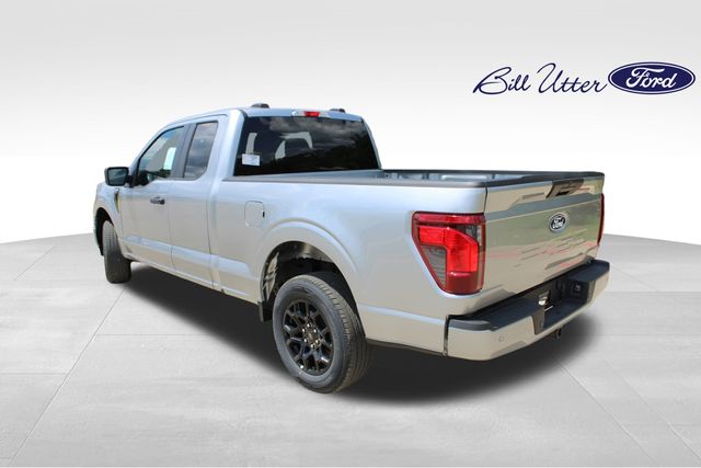 2025 Ford F-150 STX photo 3