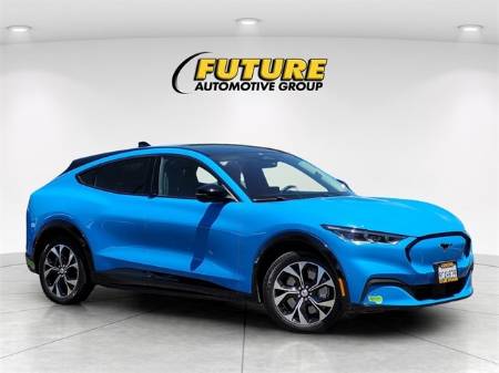 2022 Ford Mustang Mach-E Premium