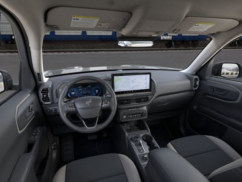 2025 Ford Bronco Sport Big Bend photo 2
