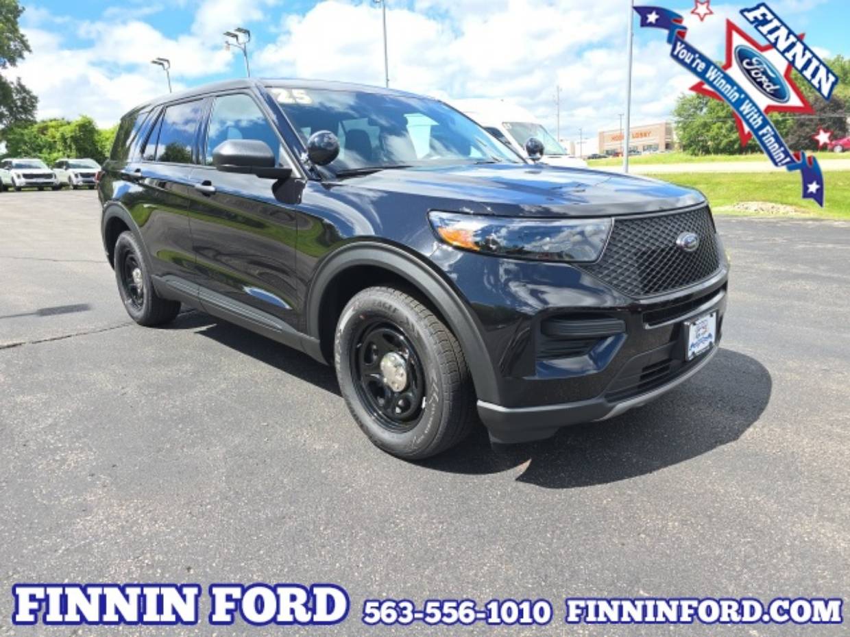 2025 Ford Explorer's photo