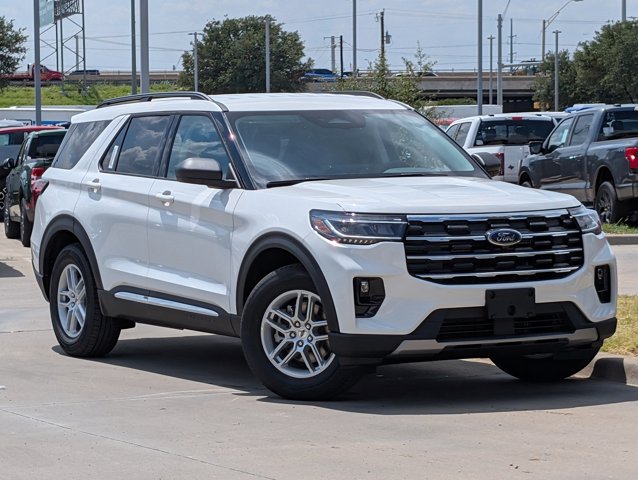 New 2025 Ford Explorer Active