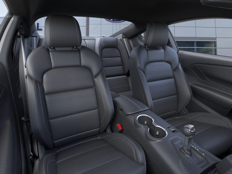 2025 Ford Mustang EcoBoost Premium photo 3